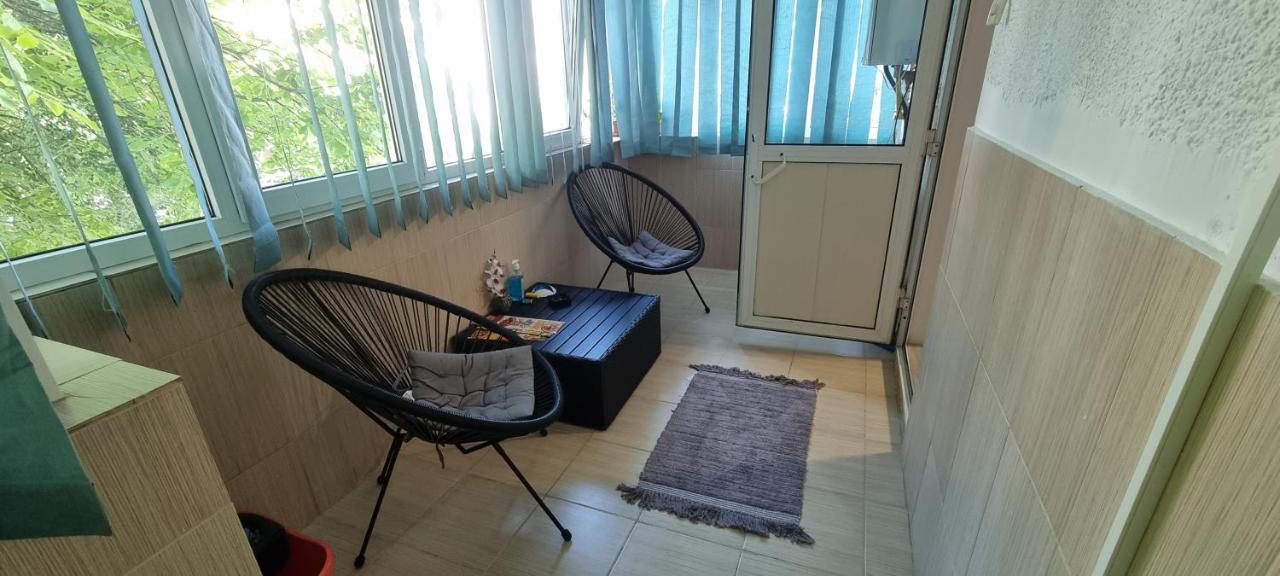 Ilona Apartament 3 Camere Râmnicu Vâlcea Exterior foto