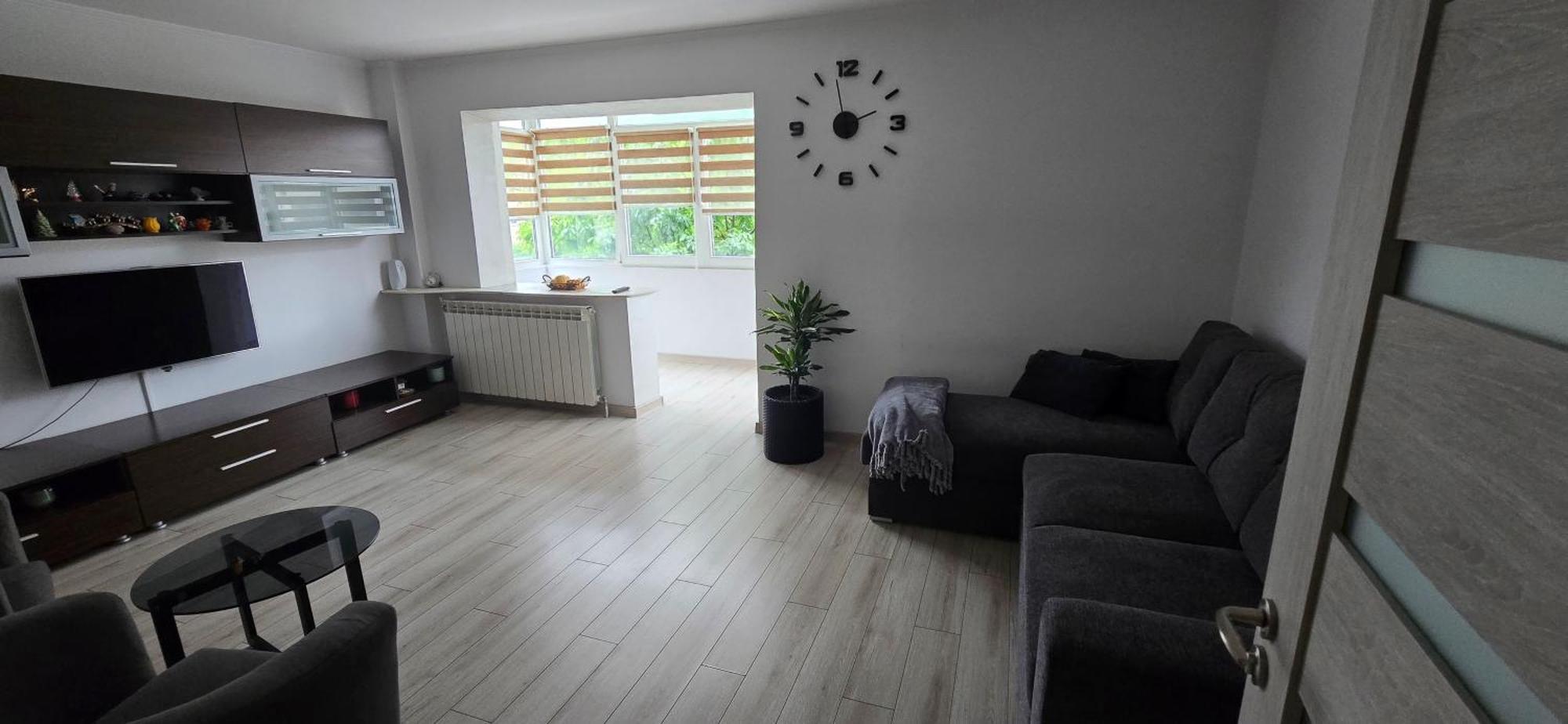 Ilona Apartament 3 Camere Râmnicu Vâlcea Exterior foto